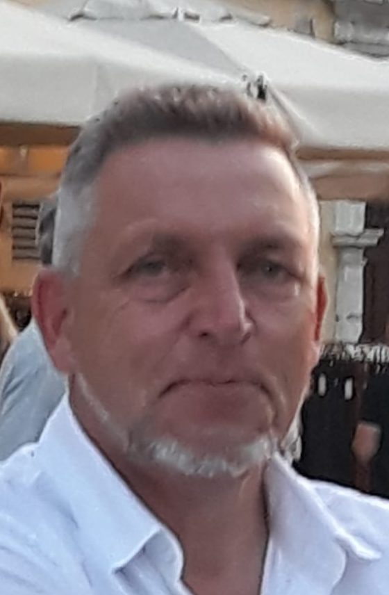 Reinigung mit Hebebühne